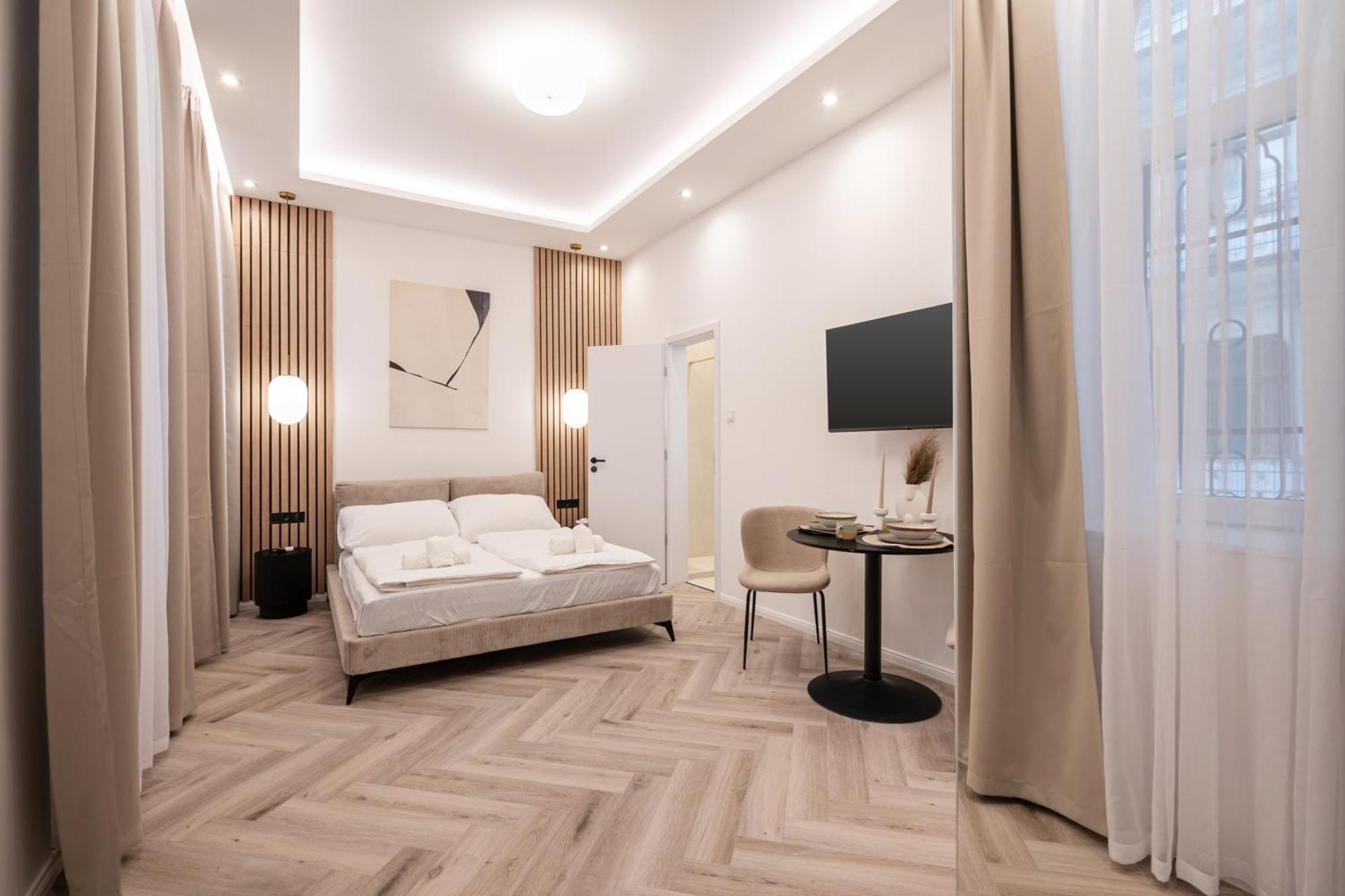 K51 - Kiraly Boutique Residence - Best Location By Bqa Будапеща Екстериор снимка