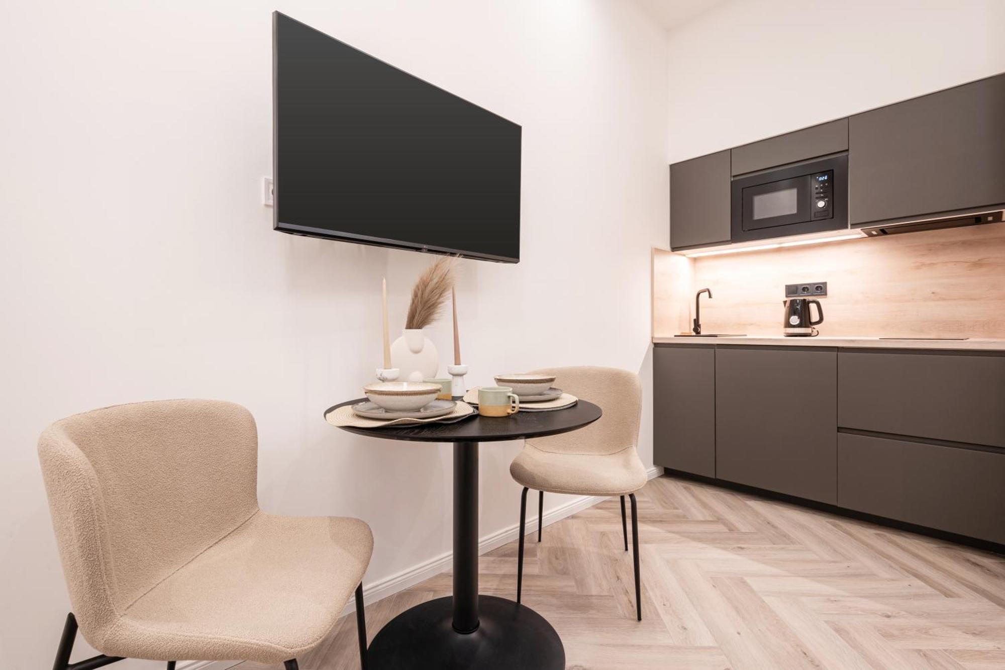 K51 - Kiraly Boutique Residence - Best Location By Bqa Будапеща Екстериор снимка